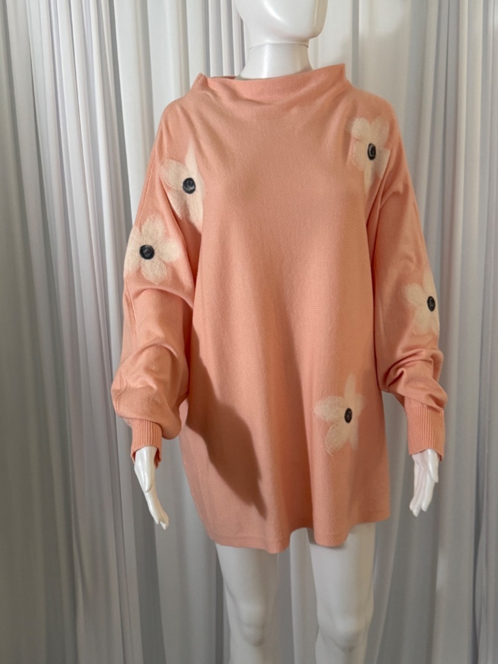 Nina Leonard Soft Floral Tunic Sweater 1X NWOT Peach Lightweight - Picture 16 of 16